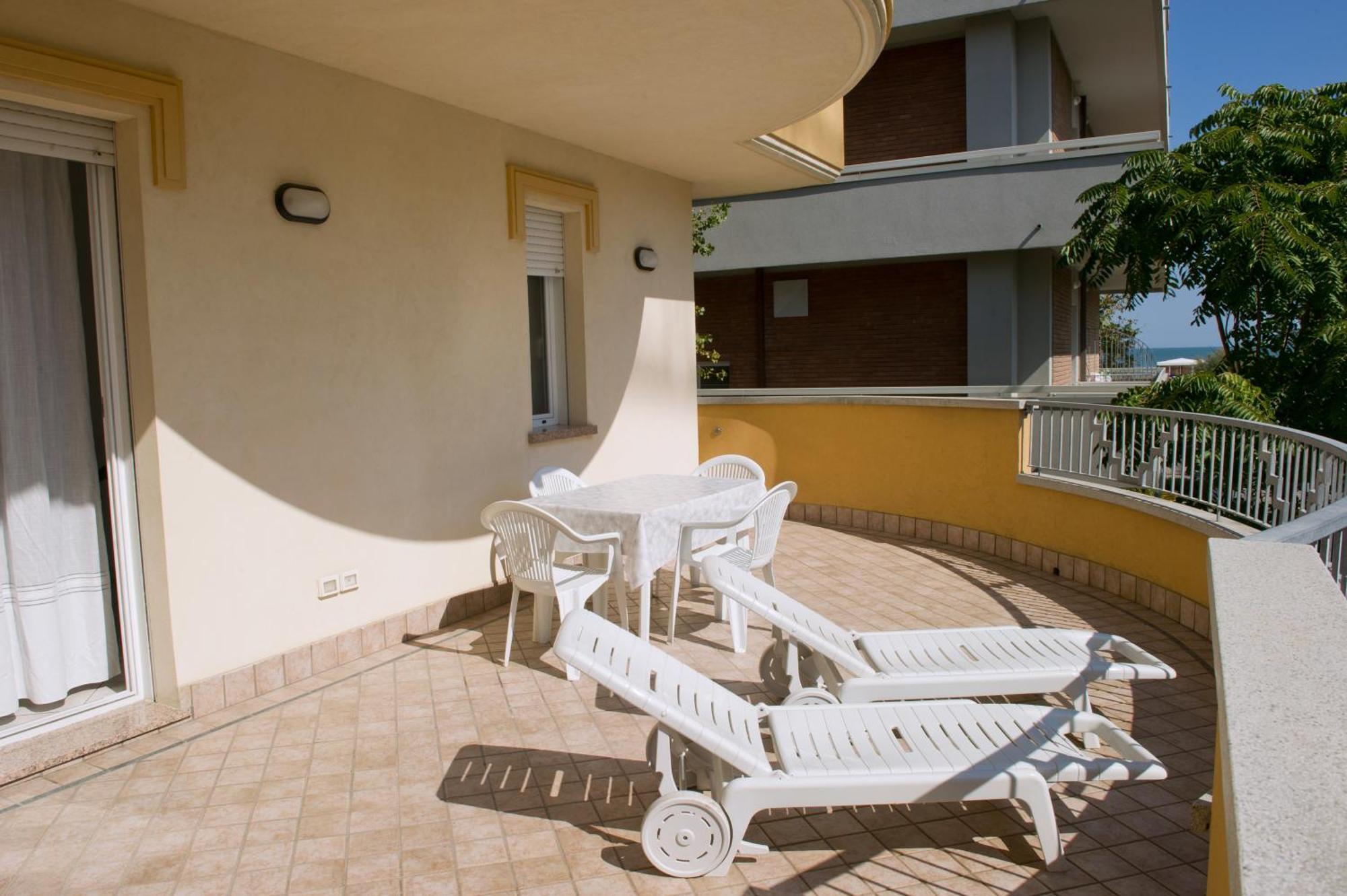 Residenza Raggio Leilighet Riccione Eksteriør bilde